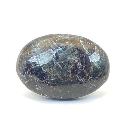 Arfvedsonite Palm Stone #3