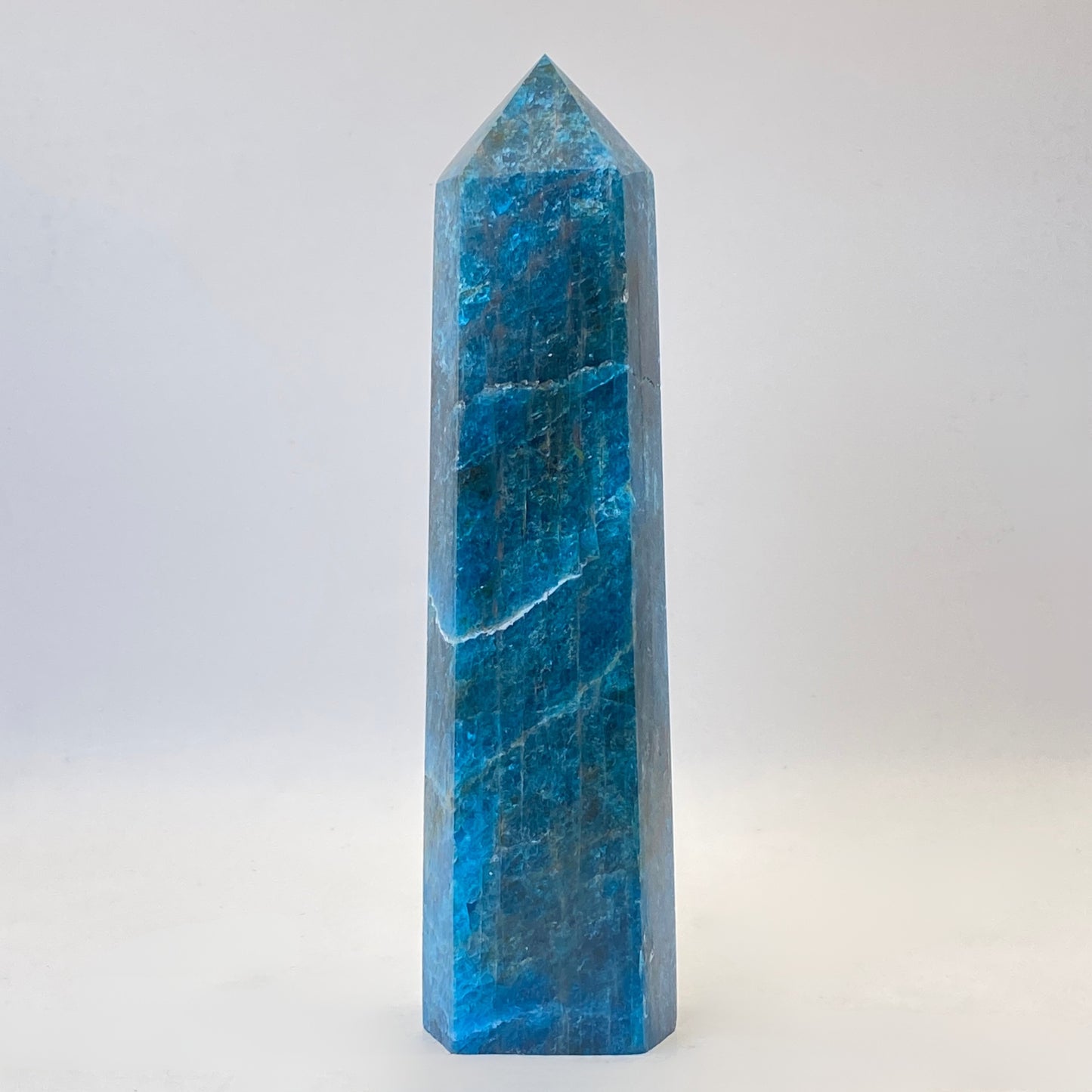 High Quality Apatite Tower - 16.6cm