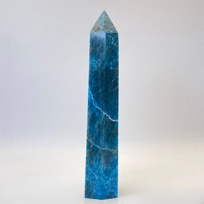 High Quality Apatite Tower - 16.6cm