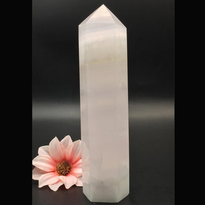 Mangano Calcite Tower - 13.6cm