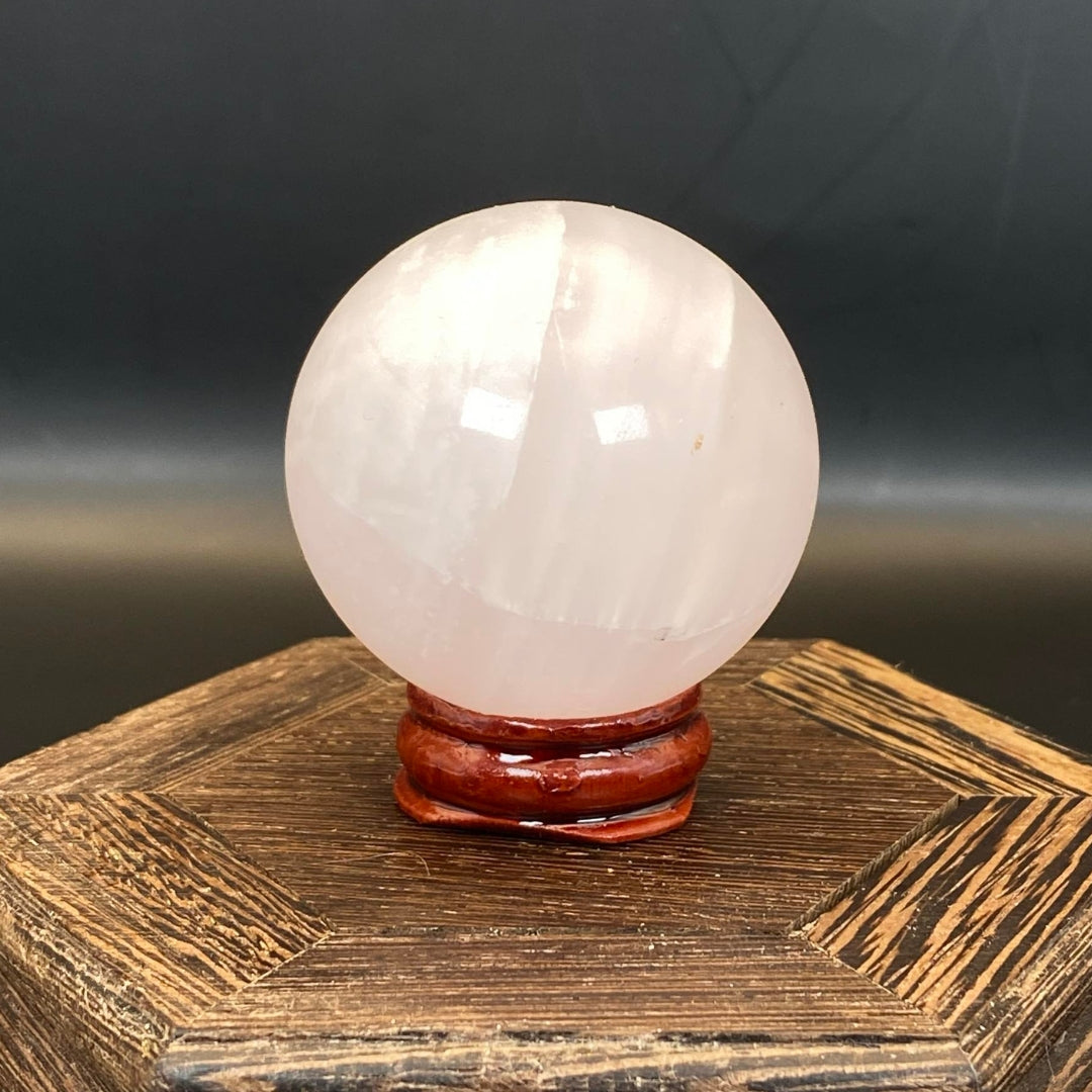 Mangano Calcite Sphere #1